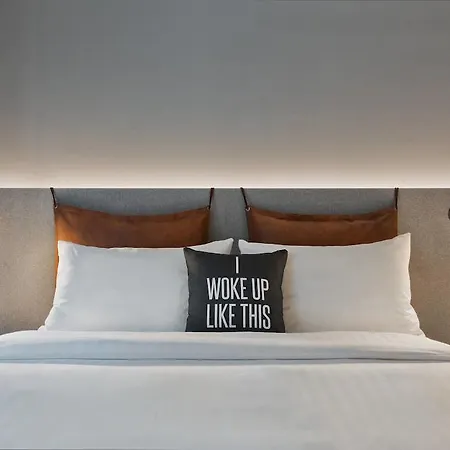Hotel Moxy Frankfurt Center Francoforte sul Meno