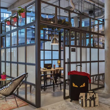 Moxy Frankfurt Center 호텔 프랑크푸르트