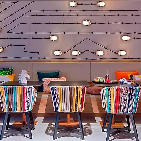 Hotel Moxy Frankfurt Center Frankfurt am Main