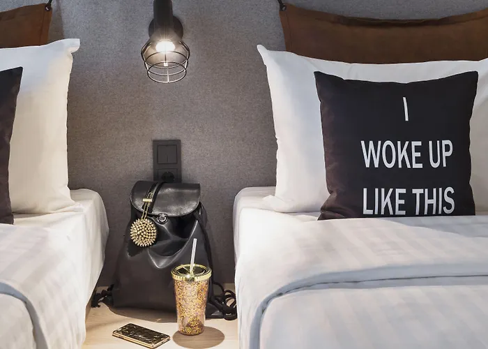 Moxy Frankfurt Center 3* فرانكفورت