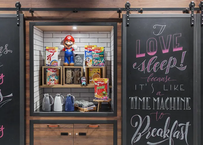 Moxy Frankfurt Center 3* Frankfurt am Main