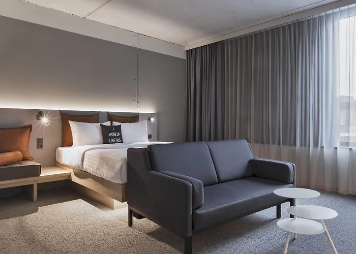 Moxy Frankfurt Center 3* 美因河畔法兰克福