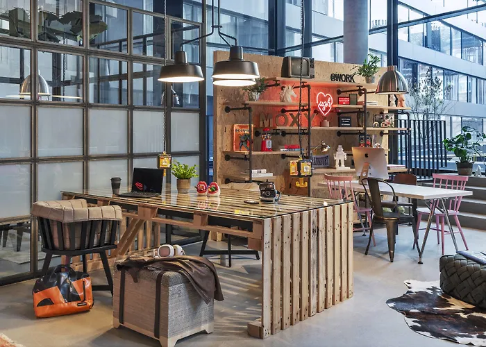 酒店 Moxy Frankfurt Center 3*